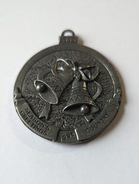 1996 Country Woman Magazine Promo Pewter Christmas Ornament Seasons Greetings